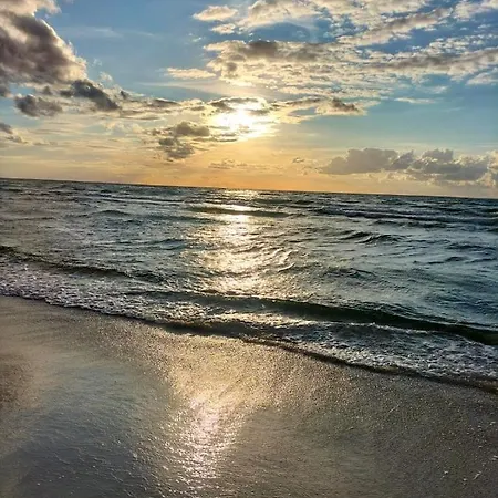 Ferienhaus Dziwna Polnische Ostsee Mit Sauna Und Jakuzzi Holiday home *